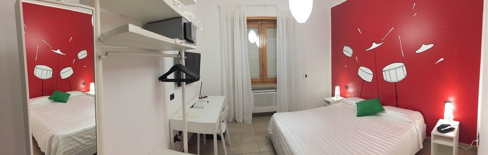Pralormo Lo Scoiattolo Piedmont Bike Hotel מראה חיצוני תמונה