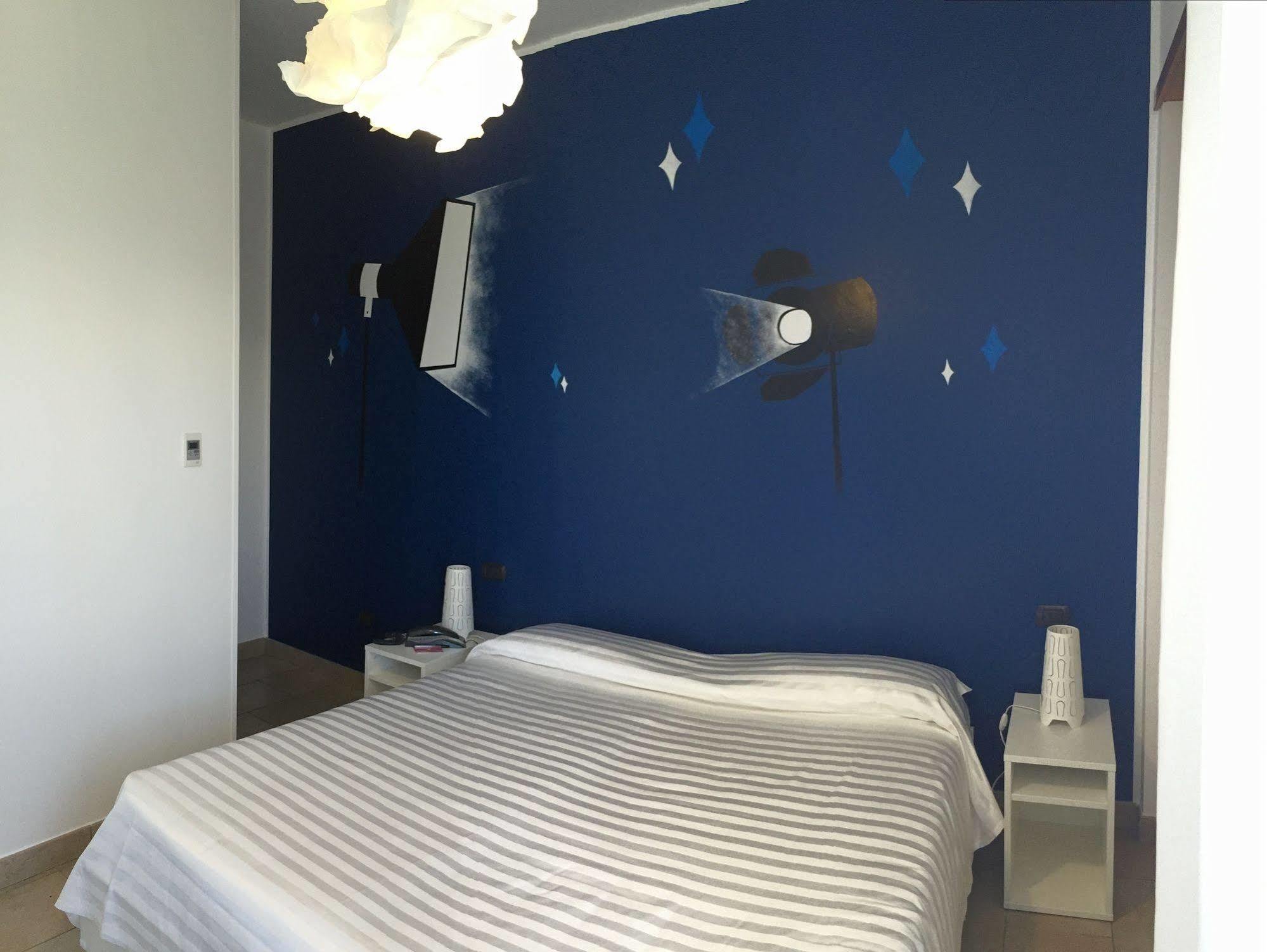 Pralormo Lo Scoiattolo Piedmont Bike Hotel מראה חיצוני תמונה